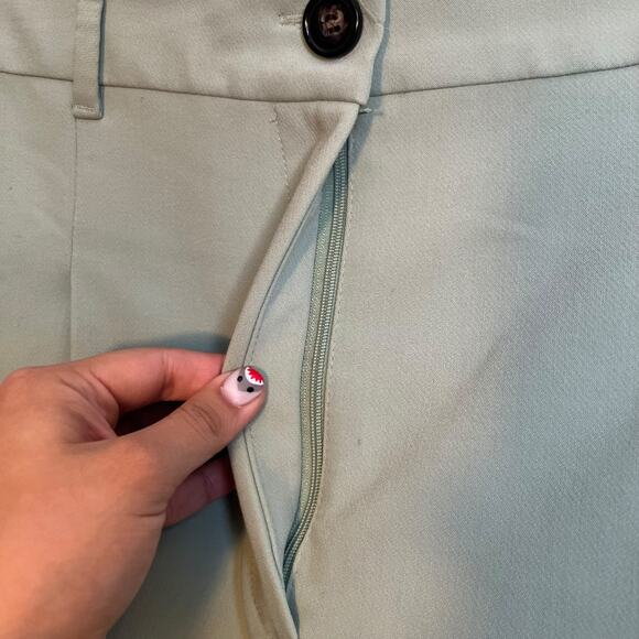 Zara Pleated Trouser Shorts Sage Green Tailored Preppy Old Money Coastal Size M - Picture 5 of 9